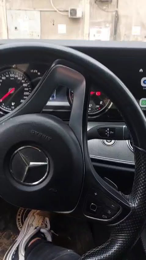 מרצדס E-Class – התקנת מסך 12.3 והחלפת פאנל מלא עם אינטגרציה מלאה למערכת המקורית