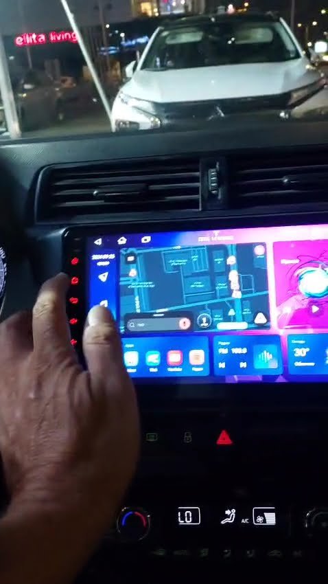 מסך אנדרואיד TS10 בסקודה פאביה 2019