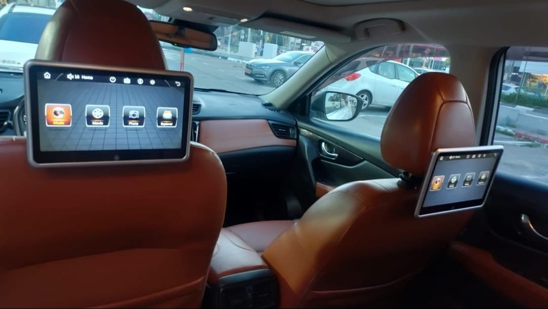 מסכי בידור למושבים האחוריים - טאבלט לילדים ברכב